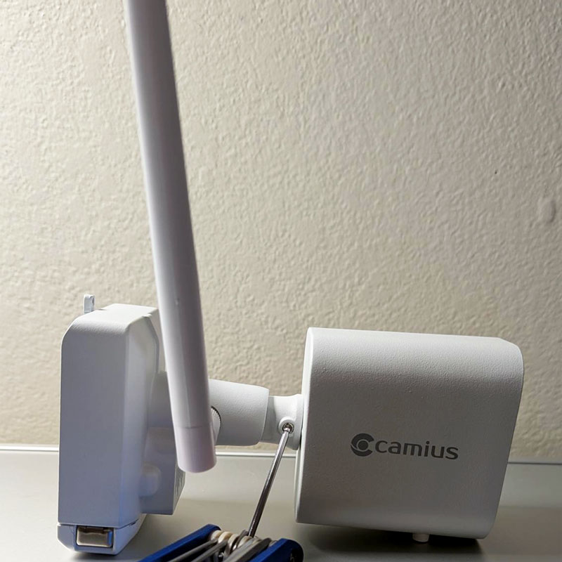 Camius wireless camera swivel bracket